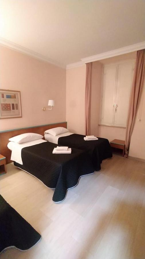 Hotel Center 1 Рим Екстер'єр фото